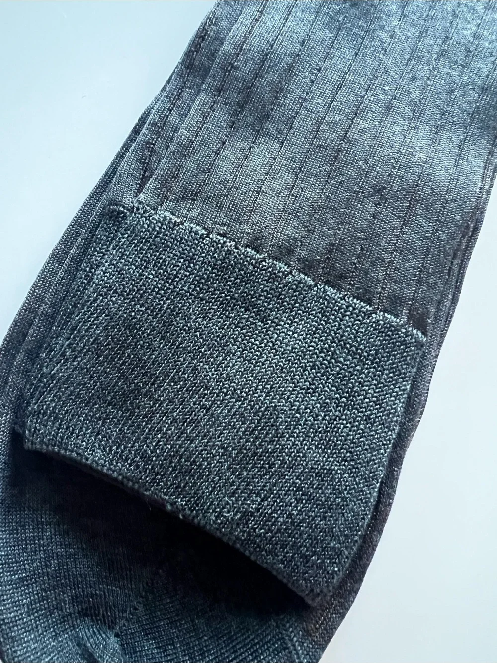 Falke Shadow Ribbed Crew Socks Size 11 12 grey cognac